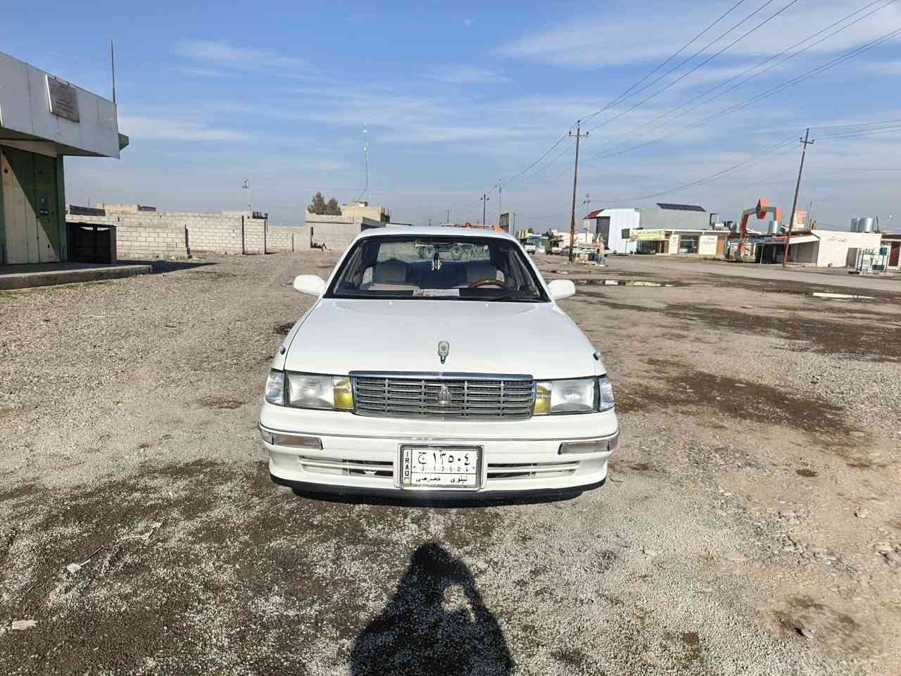 السلام عليكم بطه تويوتا موديل 95 رقم نينوى الماني شرط الوكاله والتحويل ايمت متريد منفصل سياره حيل حلوه من الدعاميه للدعاميه طخم تاير جديد صدر امامي خلفي جديد داخلها حيلل حلو كهربائياتها كلها شغاله باور جديد سياره ناعسه بشكل سياره مكفوله كفاله عامه من الكص والنقل الجثه  السعر50 وبيها مجال للشراي الرقم ***********
