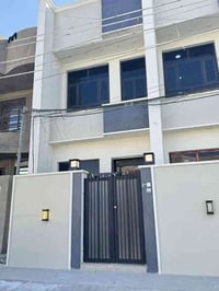 اعلان ●○●○● للبيع  مشتملات المساحه 《٧٥ متر》 الواجه 《٣.٧٥ متر》النزال 《٢...