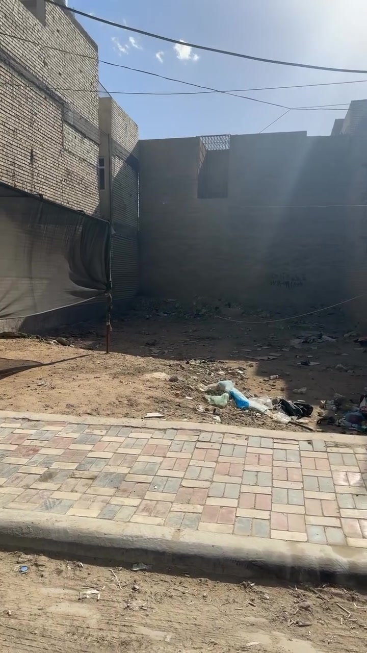 قطعه ارض 200 مترطابو كربلاء حي السلام رقم القطعه 15367للتواصل ع ***********للبيع فقط
