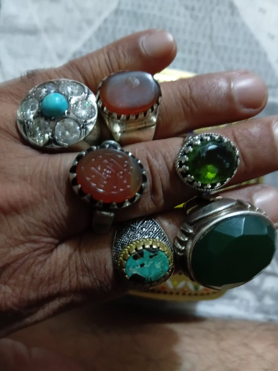 السلام عليكم للبيع محابس فضه السعر ٣٠٠ الف قفل قفل قفل


**إذا كنت صاحب هذا الإعلان وتريد حذفه لأي سبب، رجاءا أرسل رسالة إلى الدعم الفني**