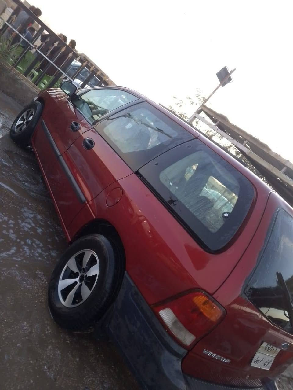 السلام عليكم.      للبيع او المراوس حسب القناعه  السعر 50 ورقه وبيها مجال 
فورد امريكي موديل 2000 
رقم اربيل تحويل مباشر 
ملاحضه السياره كاطعه نار فقط  ابيع عل هذه الوضع 
كير ومحرك جدد 
صدر جديد تخم تاير ويل كب كيلو 
سياره حلوه وبلاديه
سبعه راكب 
العنوان الرمادي ال سبعه  للاستفسار هاتف ***********
