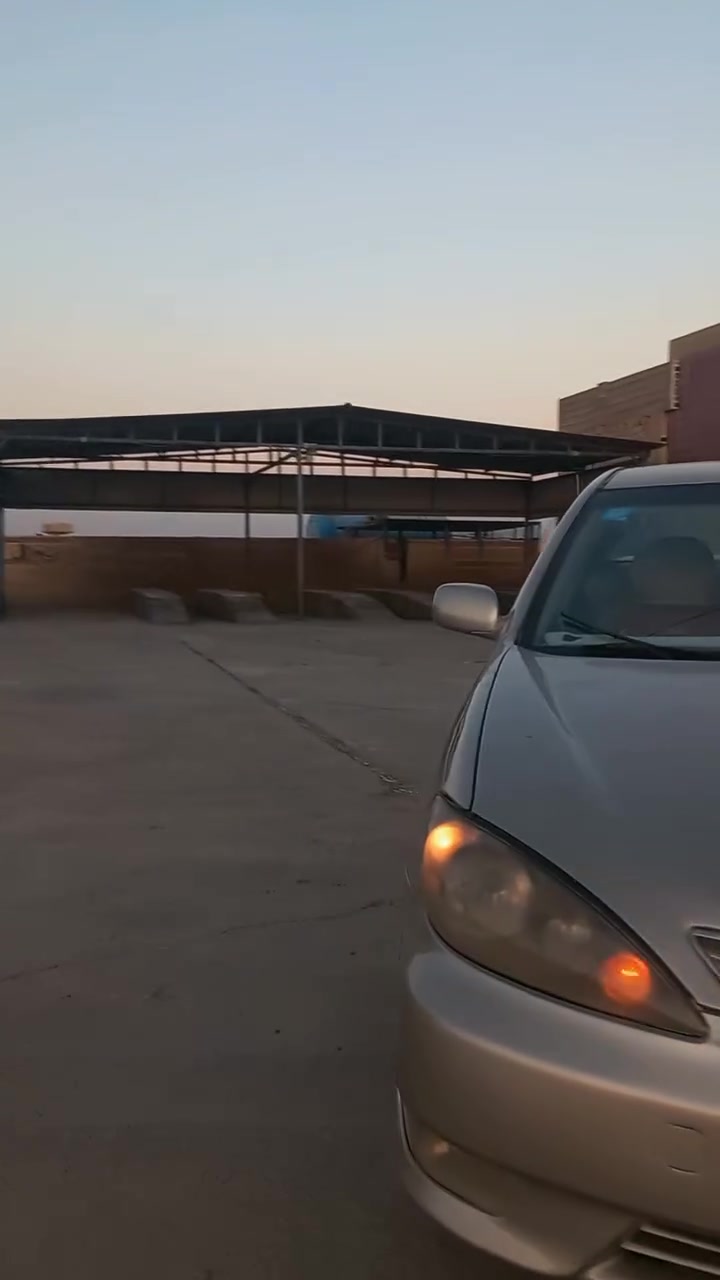 سياره للبيع نوع كامري 
موديل ٢٠٠٦ خليجي رقم بغداد دولي بسمي 
مكينته اربع مكفول 
سياره خير من الله تجي تفحص وين ميعجبك
للاستفسار ***********
