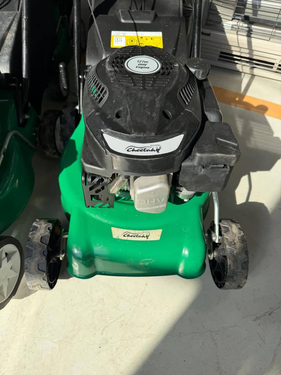 مكينه ثيل استرالي مستعمل نضيف جدا
 السعر 200الف
4حصان حجم السكين 40سنتيم
جميع أدواتها متوفره


**إذا كنت صاحب هذا الإعلان وتريد حذفه لأي سبب، رجاءا أرسل رسالة إلى الدعم الفني**