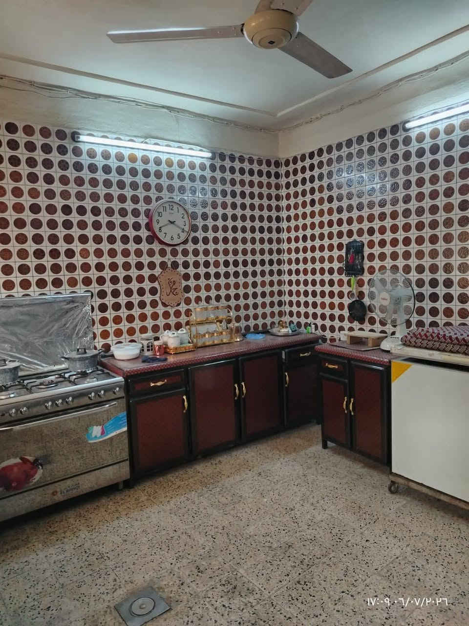 #عروض_مكتب_عـطـاء_الموصل

دار للبيع 

حي القادسيه الثانية 

خلف مدرسه الجيل الصالح 

المساحة  200م واجهة 10م 

غرفتين نوم واستقبال وصاله ومطبخ وصحيات 

فوق غرفة نوم وبيتونه 

سند طابو الزهور

نستقبل العروض العقاريه في جميع أحياء الموصل 

للاستفسار مراجعة مكتب عطاء الموصل 

***********

***********
