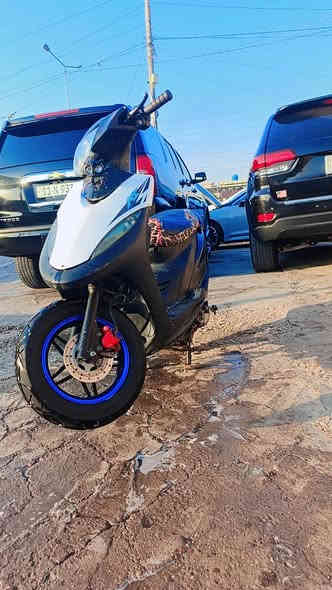 السلام عليكم شباب دراجه ماكس للبيع بيها نواقص قليله مثل سلف مثل جبنه دراجه مفتوحه 49 بلادي دراجه شلعه ومعدل بها تزويد ويلكم ودبل رياض خلفي مكاني السعر 500 وبيها مجال🌿 بغداد الحسينيه مال الراشديه رقمي ***********
