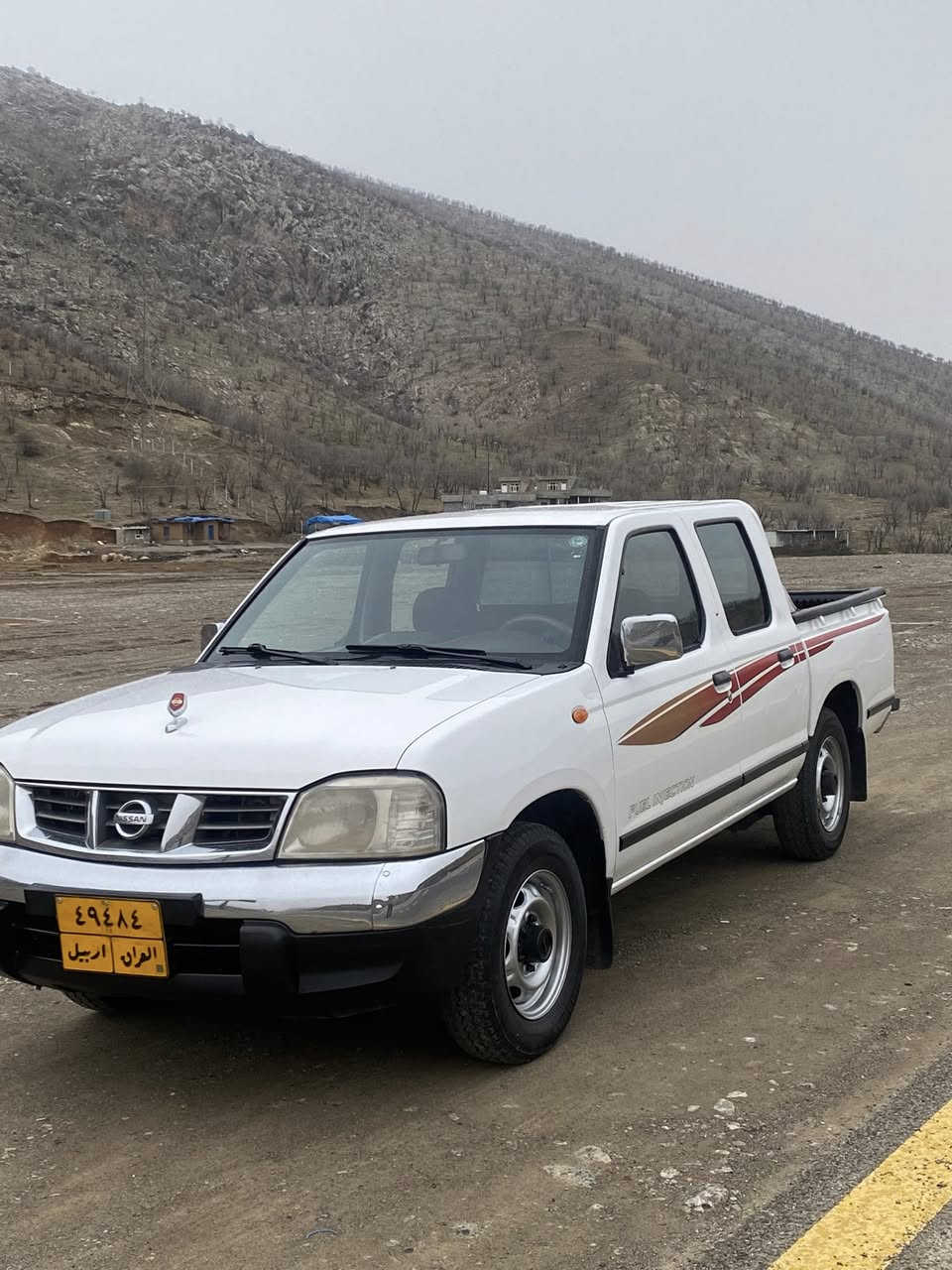 ***********//***********
پیکاب نیسان ٢٠٠٨ بئ دەحم و لئدران بئ سبوخ مەکینەی نەکرایتەوە نمونە لە جوانی و خاوینی سەیارەکە ماشاللە زور خاوین ماوەتەوە لەسەر شەریکەیە هەمو گیانی بەشەرتە
