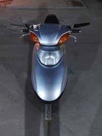 سبيسي ياباني • دراجة نظيفة • مجال بسيط