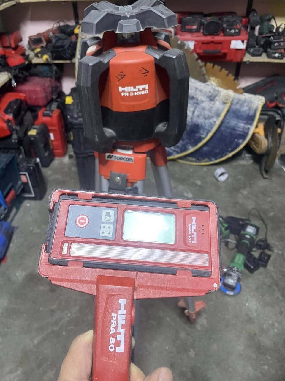 للبیع ۱۲٠٠$ کامل ٠۷۷۲۸٤۸٤۳٤۸
