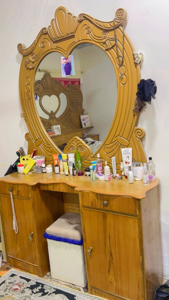 للبيع تصوير مامرتب لان مستعجل صورتها كنتور ملحق


**إذا كنت صاحب هذا الإعلان وتريد حذفه لأي سبب، رجاءا أرسل رسالة إلى الدعم الفني**