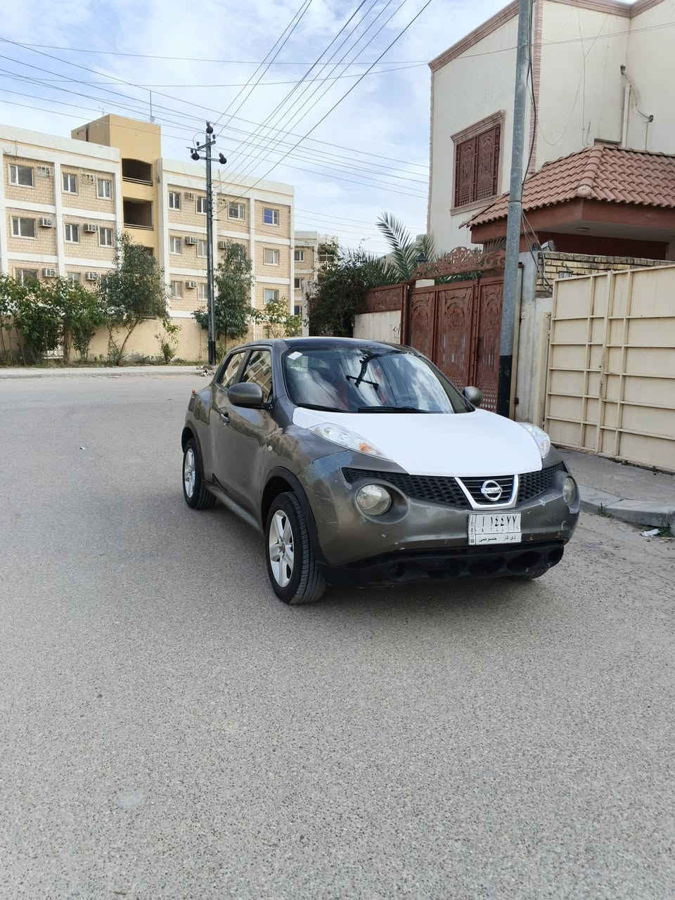 سياره نيسان جوك مديل 2012 وارد امريكي حادثه دعاميه امامي سياره ليبل واحد بيه رشات صبغ تجميل سياره مكفوله من الكلبه والكص والعيب الشرعي والصبغ العام مكينه وكير مكفولات
مواصفاتها 
مكينه 4سلندر 1800
5راكب
كير 7نمر
شاشه تاب
مضخمات 
سنتر لوك 
حداديه 100%
بلوجكترات زنون 
ويل كب 
تحكم استيرن جهتين 
تبريد+تدفئه
ماشيه 164حقيقي
سياره جاهزه اي نقص مابيه رقم ذي قار سنويه 27مشروع وطني سعره75 مكانه ذي قار المركز 
***********
