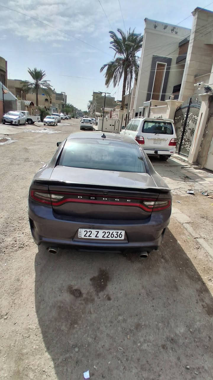 السلام وعليكم جارجر للبيع مواصفات SXT مديل 2023  ماشيه 22000 السياره مصبوغه عام اكفلك كير محرك شواصي واكفلك اي كصه مابيها ايرباك الاستيرن والدشبول مطاكات السعر 185 ورقه وييها مجال بسيط رقم الهاتف *********** مكاني بغداد حي جميله
