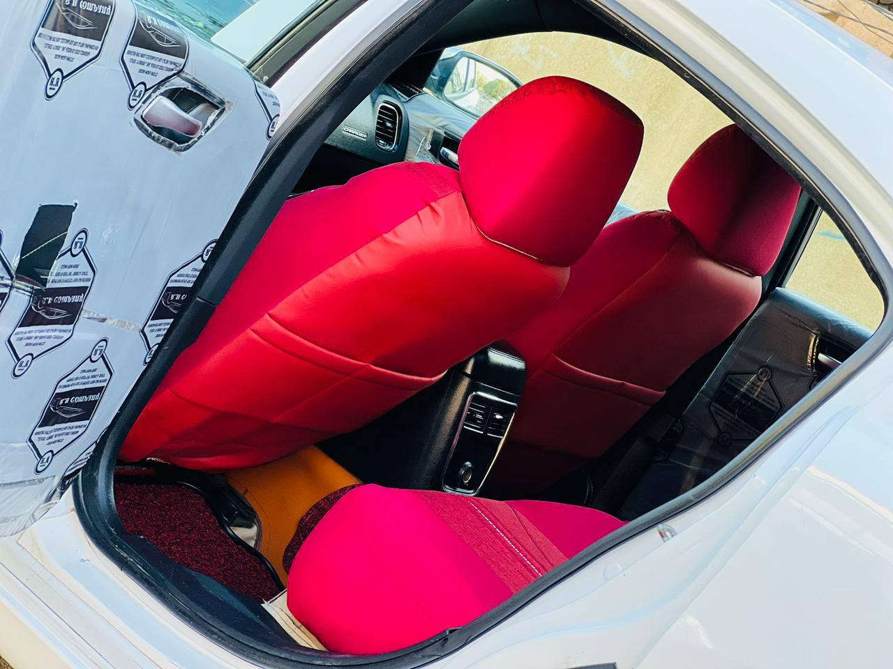 جارجر مديل 2012 ب اسمي سعر 148 قابل للتفاوض الاستفسار اتصل ***********كفاله عامه ضربه وصبغ وتبديل مكفوله من كلشي مواصفات شاشه كبيره تحكم ستيرن كامره خلفيه دواره بصمه تشغيل بصمه أبواب تشغيل عن بعد قطعتين تبريد حساسات امامي وخلفي مكينه 3600 مكينه وكير مكفولات حداديه جديده تخم تاير تبريد تدفئه شغال مشروع وطني ب اسمي  سنويه ل 31 مكان سياره كربلاء
