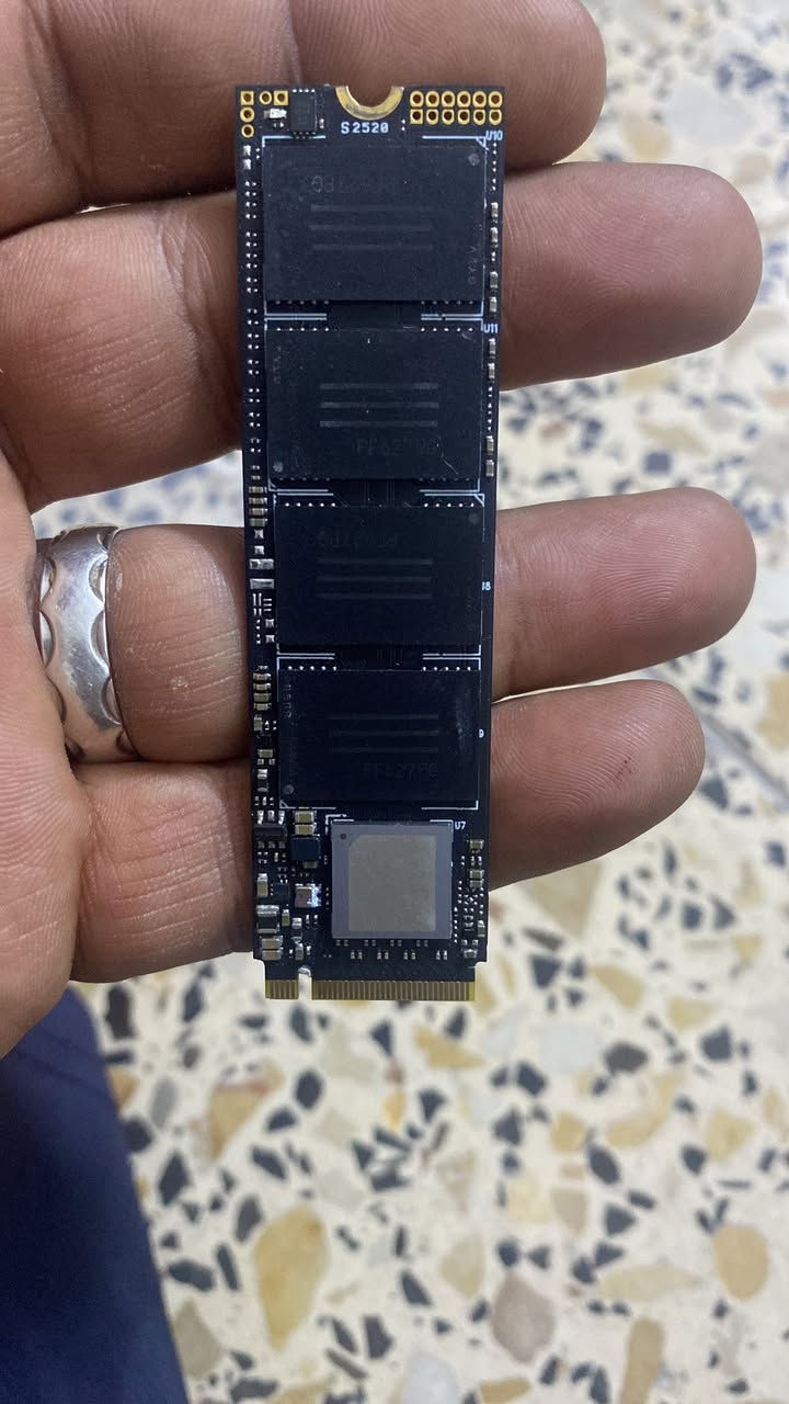 متوفر هارد ذاكره 1TB


**إذا كنت صاحب هذا الإعلان وتريد حذفه لأي سبب، رجاءا أرسل رسالة إلى الدعم الفني**