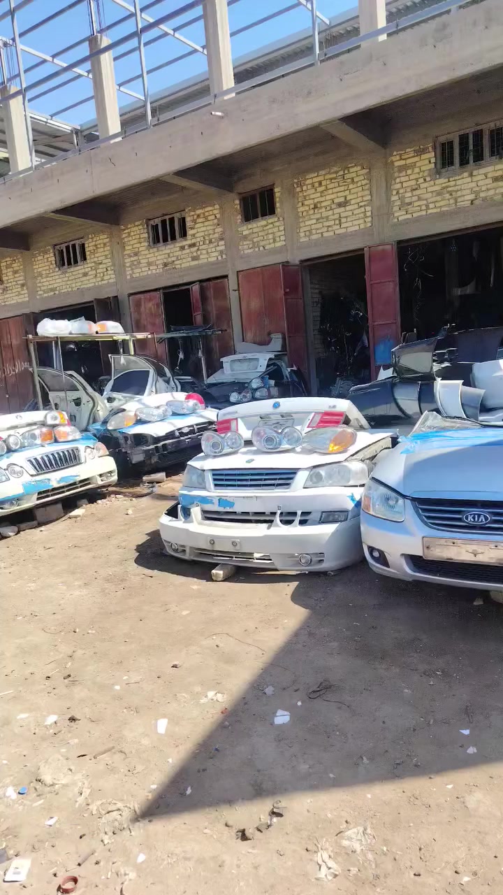 غراض سوناتا الوفود والمنغولي والاوبتما من موديل 2000 لل 2006
حمودي السلطاني عنده توصيل لكل المحافظات امانه الله الولد محترم واسلوبه وتعامله حلو ***********
