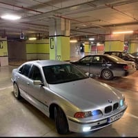 بي ام ٥٢٨ • ١٩٩٦ • جلد