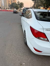 اكسنت 16خليجي فول مكفوله سياره  ماشيه ٩١ وقابله للزياده   السعر ١٢٢ وب...