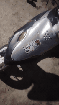 دراجه 9 جروب للبيع نظيفه سعر 250 وبيها مجال ماكينه مفتوحه مره واحده مكاني مدينه ***********
