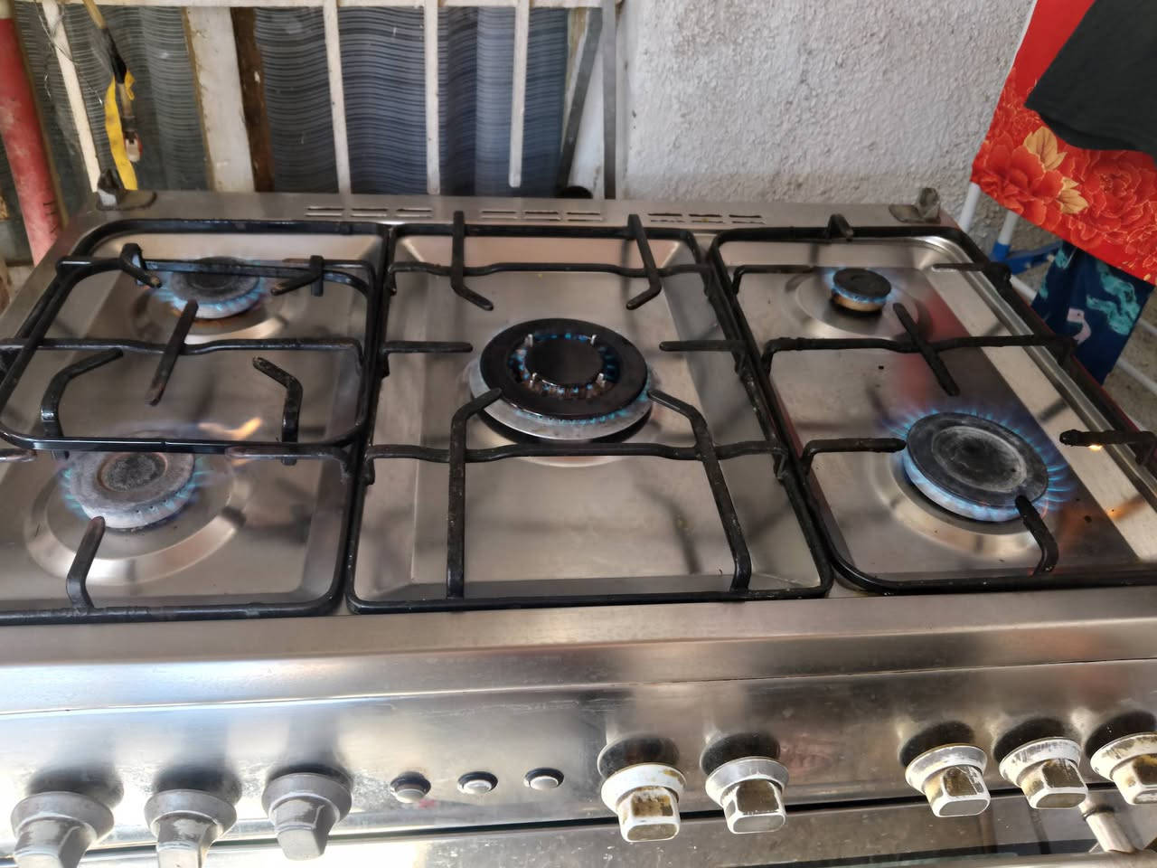 للبيع طباخ ايطالي جيرمن كله شغال فوك والجوه على فحص ميز تركي  جام 50بي مجال


**إذا كنت صاحب هذا الإعلان وتريد حذفه لأي سبب، رجاءا أرسل رسالة إلى الدعم الفني**