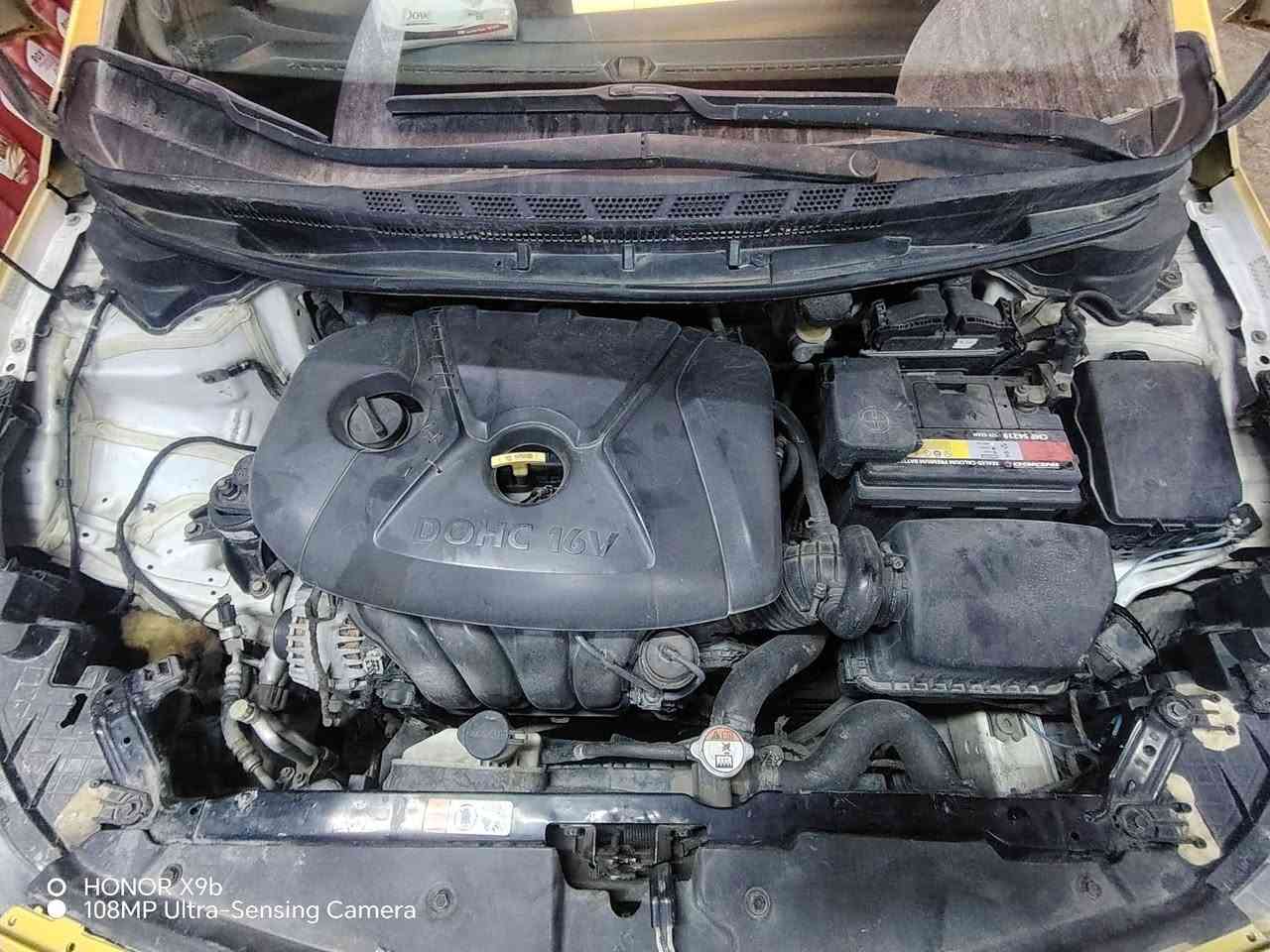 سلام عليكم للبيع كيا فورتي مديل 2014 حادث سياره سرقه بنيد وبيها طخه موضحه كدامك  سياره كير مكينه دوش 1800 بشرط لاتنقيص ولا تبخير خير من الله سلف داينمو دسكات دهن جديد مي راديتر  صدر نص عمر منضومه تبريد جديده تخم تاير صبغه جديده وسياره احلى من صور من ايدك للشغل سنويتها مجددها 2030ب اسمي شخصيا سياره سعرها 105 وبيه مجال لشراي 

مكان سياره بغداد لحسينيه مال راشدية
هاتف ***********
