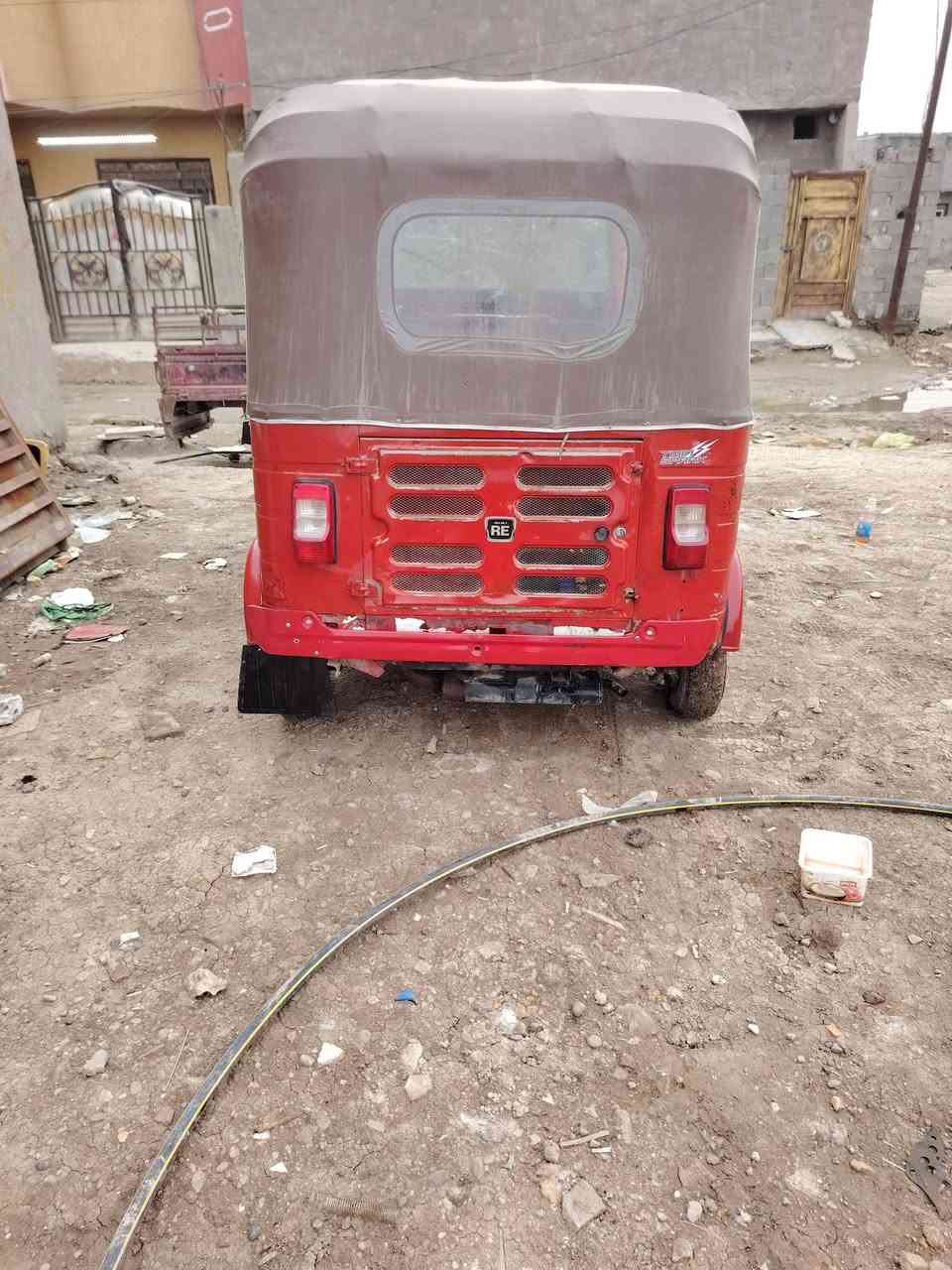 اسلام عليكم  تكتك موديل 2018 وراق صولي مكينه حلوه لا معجون ولا صبغ بلاديه  سعر 3300 ستفسار  ***********
