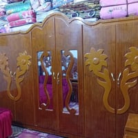 غرفة للبيع • غرفة نوم • ناصرية مركز