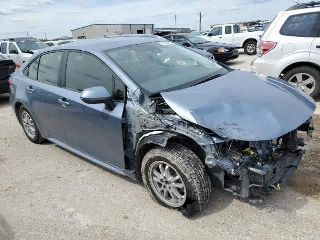 السلام عليكم كورلا مديل ٢٠٢٢ هايبرد صور حادثها موجوده مواصفات فول عده فتحه السعر ١٥٣ وبيها مجال ***********
