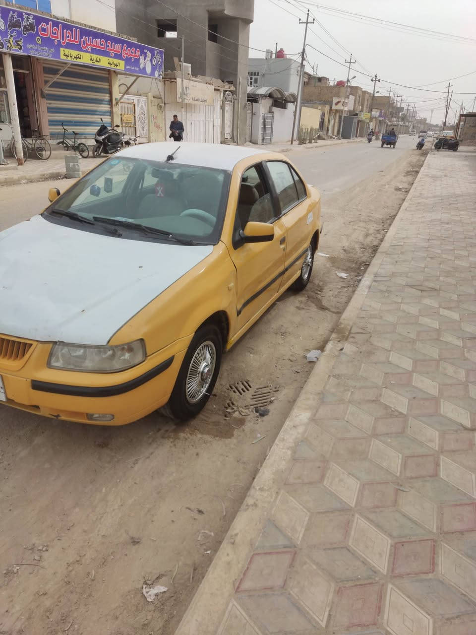 السلام عليكم سياره سمند موديل 2010 سياره اي نقص مابيه مكينه وكير زينات سنويه ل 27 رقم نكليزي جاهزه بس تستلمهن رعيه بغداد يريد مداور  دواخل نضيفه السعر 25وبيه مجال رقمي ‏‪***********مكاني سماوه رميثه
