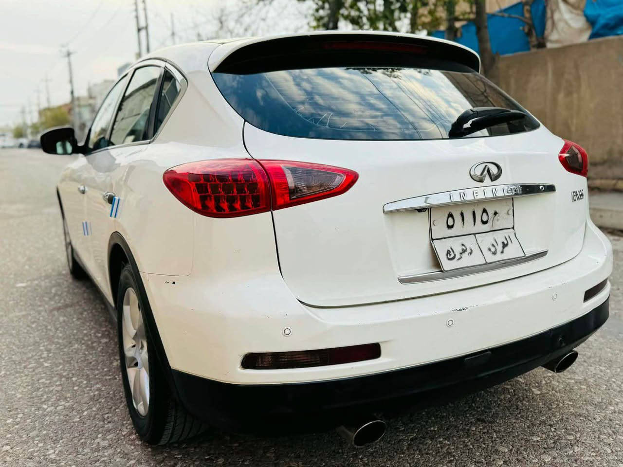 انفنيتي EX35 مكفوله من الحادث 2008 فول فول وارد خليجي كلش حلوه ونظيفه شرط بدون صبغ سياره سبورت محرك 3500 صاروخ . شرط اسبير بلادي ما نازل   .كير محرك تبريد كهربائيات شرط .سياره باسمي تحويل وكاله شرط سعر79ورقه وبيها غرامه 8اوراق تنزل من السعر .عنوان اربيل شراي اتصل 
***********
***********

انفنيتيEX35 سبورت فول فول قبات مواصفات 2008 زور خاوين وجوان به شه رت اسبيري دانه به زيوه بى ليدران وبي بوياغ ته نها قه لم كاري هه يا بناو خومه بناو كردن وكاله به شه رت سعرى 79ورقه ومجال و 8ورقه غرامه ي له سه ره بوت ده كه رينمه وه .شوين هه ولير أربيل, العراق
