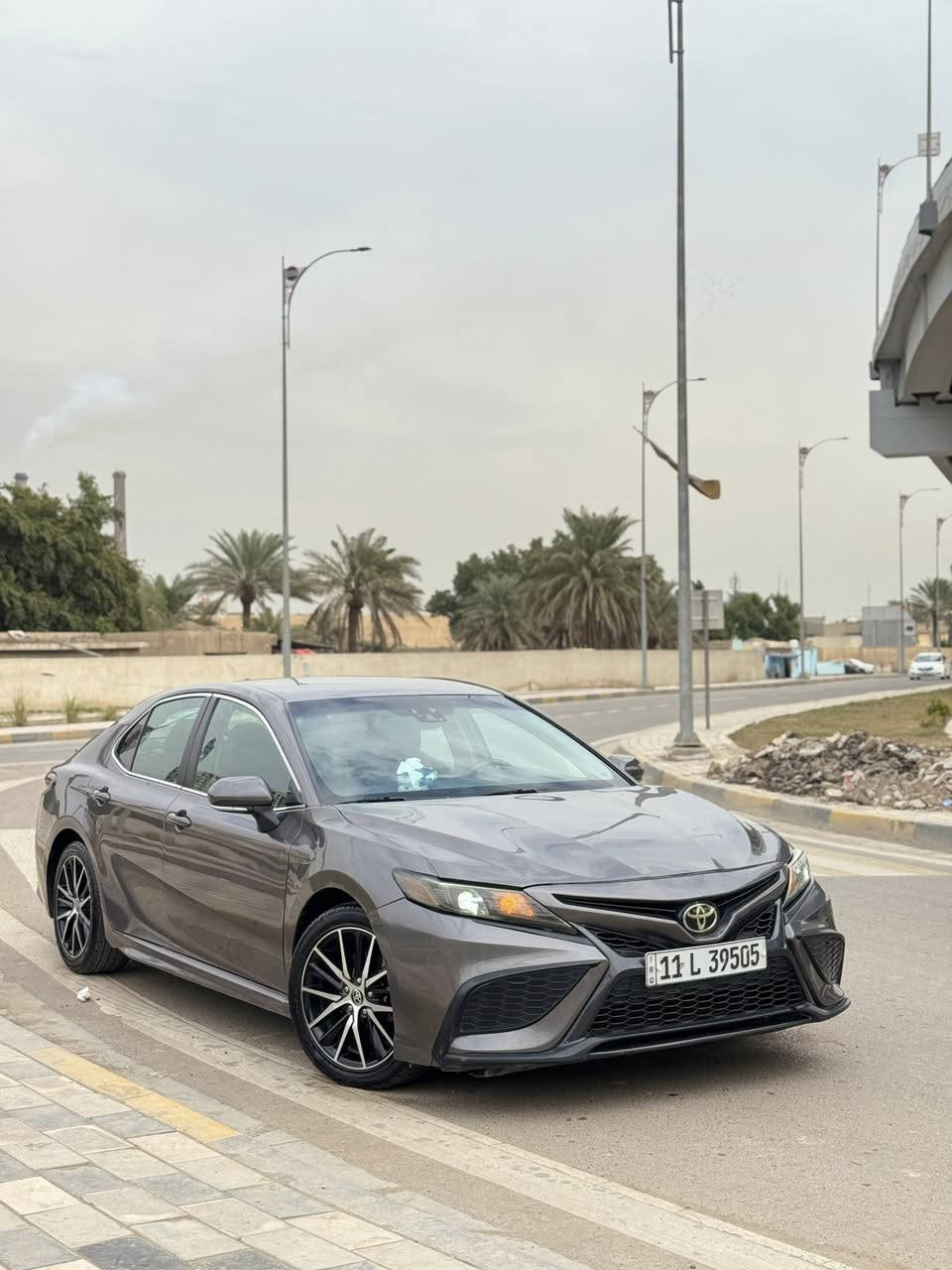 تويوتا  كامري 2023 🌿🌿
‏⚫️ Toyota Camry SE  2023  🇺🇸⚫️

مكان السيارة بغداد 

حادث السياره صبغ جاملغ وبنيد فقط 

📃 اليكم التفاصيل الآتية 👇🏻

🚘 امريكي

🚘 ماشيةKM 70

🚘 موديل 2023 

⚙️ حجم المحرك 4Cylinder 2.5L ☘️

⚙️ مرتبط بناقل حركة أوتوماتيك

🚗 دفع ثنائي FWD 

📷 كامرة دوارة

⭕️رادار امامي وخلفي

⭕️رادار تحذير خروج عن المسار

📍حساسات أمامية 

📍حساسات خلفية 

💡لايت زينون + LED

🔦️ بك لايت LED

🛞 حساسات ضغط الاطارات 

✨️ اشارة في المرايا الجانبية 

✨️ رادار في المرايا 

🚗 ا ABS 

🖥 شاشة JBL

🛣 مثبت السرعة Cruise 

🎶 المودات والاوامر الصوتية JBL

🎶 ا Bluetooth /

⚡️مخرج منفذ الطاقة 

💺تتسع المقصورة ل 5 ركاب

💺حركة المقاعد الامامية كهرباء 

❄️ قطعتين تبريد 

🚘 أوضاع القيادة Drive Mode 

🛣 نظام مانع الانزلاق 

السعر 189 وبيه مجال بسيط 

السيارة جديدة وجاهزه على اخر شي 

الشري يتصل على الرقم:

☎️ *********** واتس
