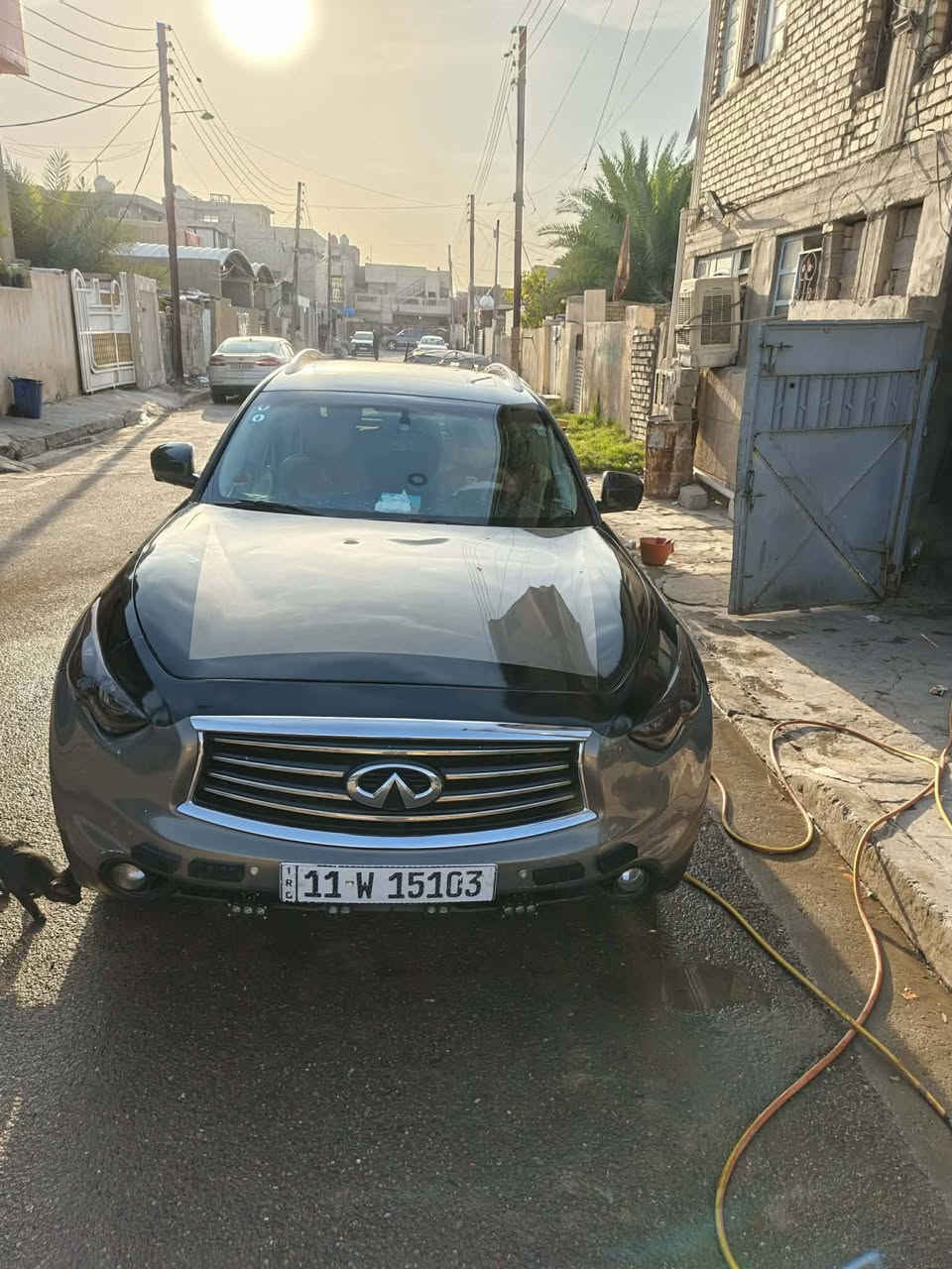 من رخصت الادمن السلام عليكم انفنتي fx35  بدون غرق السيارة موديل2011 تبريد شغال فول مواصفات
تخم تايرات جديده  صدرامامي خلفي السياره بصمه مكينه 6 سلندر مكينه 3500 منظومه لايتات زنون السياره ماشيه 100 الف كيلو متر
الكشن مدوشم جديد السيارة مابيها نقص كامله من كل النواحي مكان السيارة بغداد 
رقم بغداد باسمي السعر 120$  بيه مجال حك الجيه 
‏‪***********‬‏
