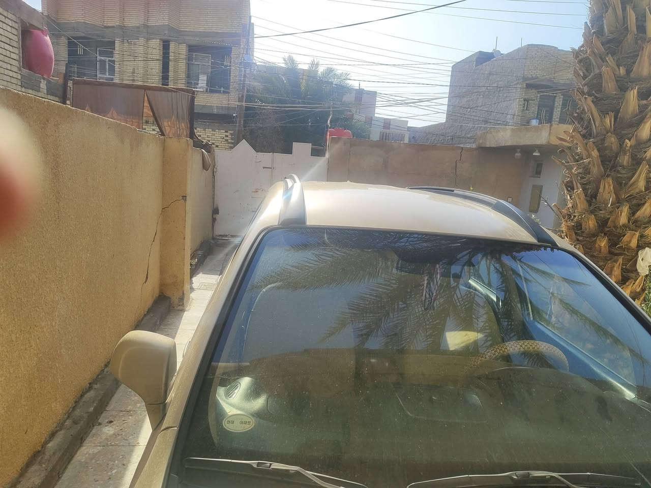 سلام عليكم سياره روندو  2008  وارد امريكي جاملغ وبنيد  وبيه صبغ اثر شخوط بدون دواخل  جاهزه السياره رقمه بابل  السعر 88وبيه مجال السياره في كربلاء المقدسة الاتصال ***********
