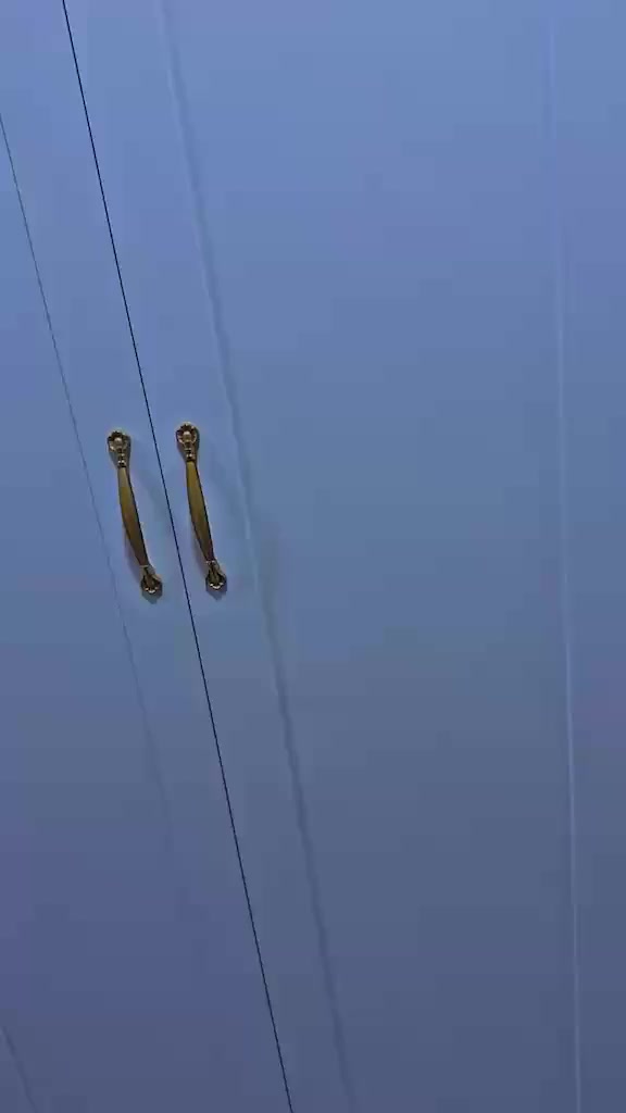 ميز  تواليت  و كه نتور  نوي يه هيج كيشه نيه ٩ وه ره قه له شه قلاوه


**إذا كنت صاحب هذا الإعلان وتريد حذفه لأي سبب، رجاءا أرسل رسالة إلى الدعم الفني**