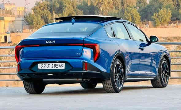 السلام عليكم 
كيا K4 2025 جيتي لاين فول رقم اربيل بأسم شركة وكالة او تحويل مضمون زيرو ماشية 900 ميل صور الحادث مرفقة بدون صبغ بدون ايرباك بارد جزء من الجنطة وحافة البنيد فقط  
المواصفات : بصمة / بانوراما / جلد / هندبريك دكمة / شاحن وايرليس / لايت LED  / مكينة 2000 دوش / شاشة كبيرة متصلة ديجتال / كرسي كهرباء / كشنات امامي تدفئة / اوتو هولد / LED امامي وخلفي / قيادة ذاتية / كامرة دوارة / رادار تعديل مسار / اوتو بريك / رادار جانبي / مود درايف / تحكم ستيرن / كروس سرعة /مانع انزلاق / بلوتوث / اواكس / USB 

‎للتواصل والاستفسار : *********** 
‎العنوان : بغداد الكاظمية 

‎🔗رابط جروب الفيسبوك :
‎‏https://www.facebook.com/share/g/19kKMfZvdM/?mibextid=wwXIfr

‎🔗رابط جروب الواتساب:
‎‏https://chat.whatsapp.com/F2LyAqsEBnj9acmXHlngAA
