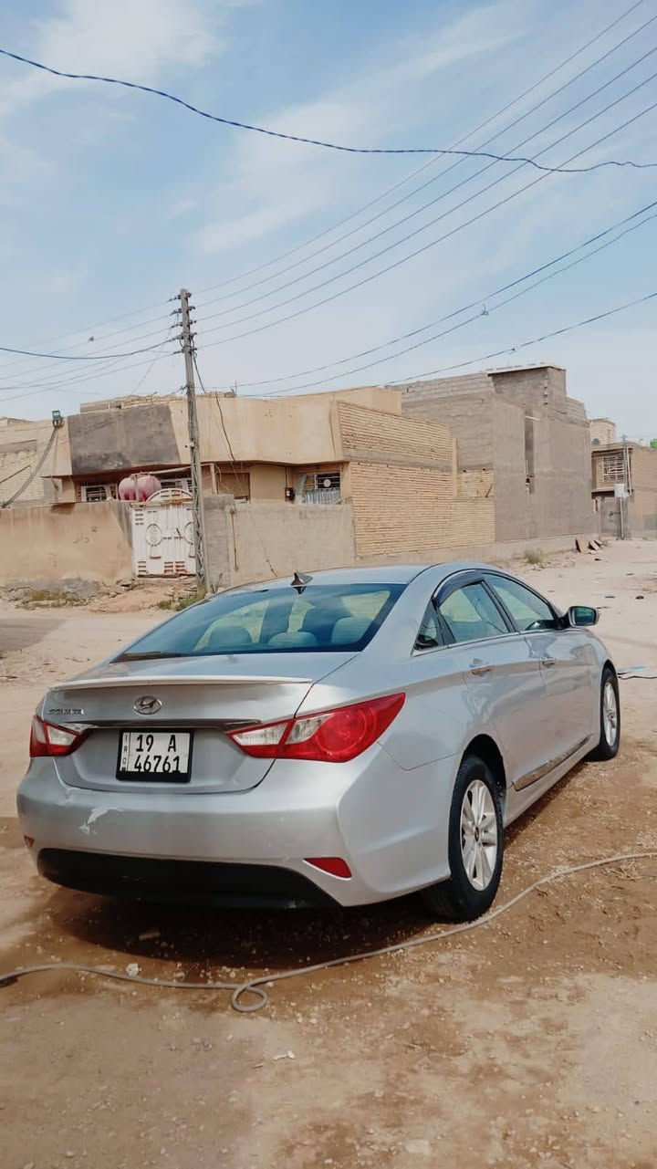 سلام عليكم سوناته 14رقم كربلاء انكليزي تحويل مباشر محرك كير كفاله تبريد ثلج بيه صبغ بيبان جهت اليمين تبديل بيبان جهت اليسره او البنيد صبغ والباقي مكفول مكاني كربلاء السعر 85او بيه مجال ***********

