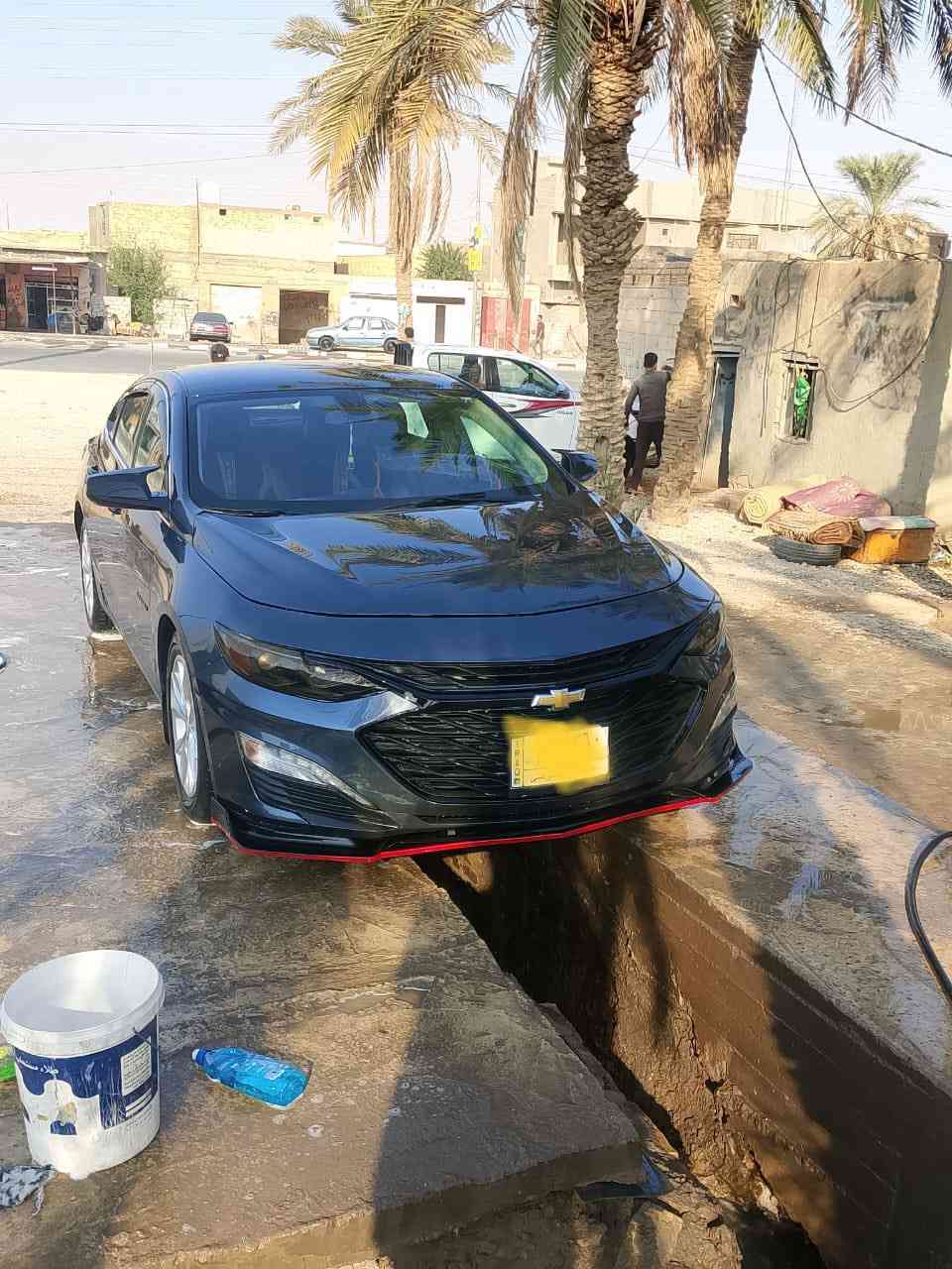 السلام عليكم من رخصة الادمن شوفرليت ماليبو مديل 2020محدثه 2024رقم قادسيه عندي وكاله عامه ام الباركود تخم تاير حداديه جدد مكينه جديده بيه من اطفي واشغل خمده ثواني وتروح كالول الكير يحتاج برمجه ابيع الكير كايم ينزل من السعر ضربتة شويه من البنيد والجاملغ السعر 115وبيه كل المجال مكان نجف مشخاب الرقم *********** بيه واتساب
