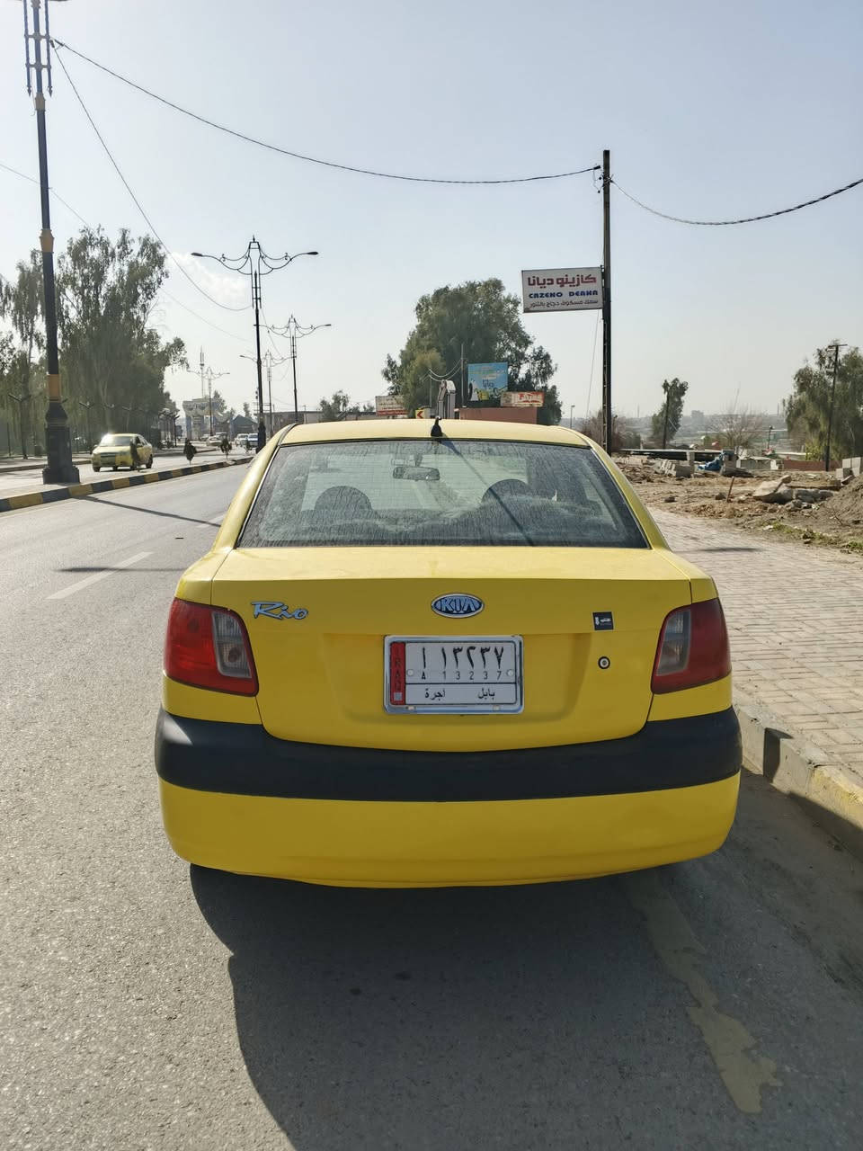 سلام عليكم كيا ريو لبيع أو مروس
سياره 2008 أمريكي
سياره شرط تحويل من موصل مشروع وطني
سياره صاحبها بل موصل
هيئه غرامات صفر 
سنويه مو صاقطه تكدر تحول
كاربون بي وراقي
سياره نظيف حيل
محرك كير شرط
سياره محرك 1600
سياره ضررها جاملغ امامي 
سعر 88بي مجال
سياره ما نقصها اي شي كبل عل شارع
طخم جديد تايرات نص عمر
تقصيط ما ابيع ابيع نقد
***********
***********
