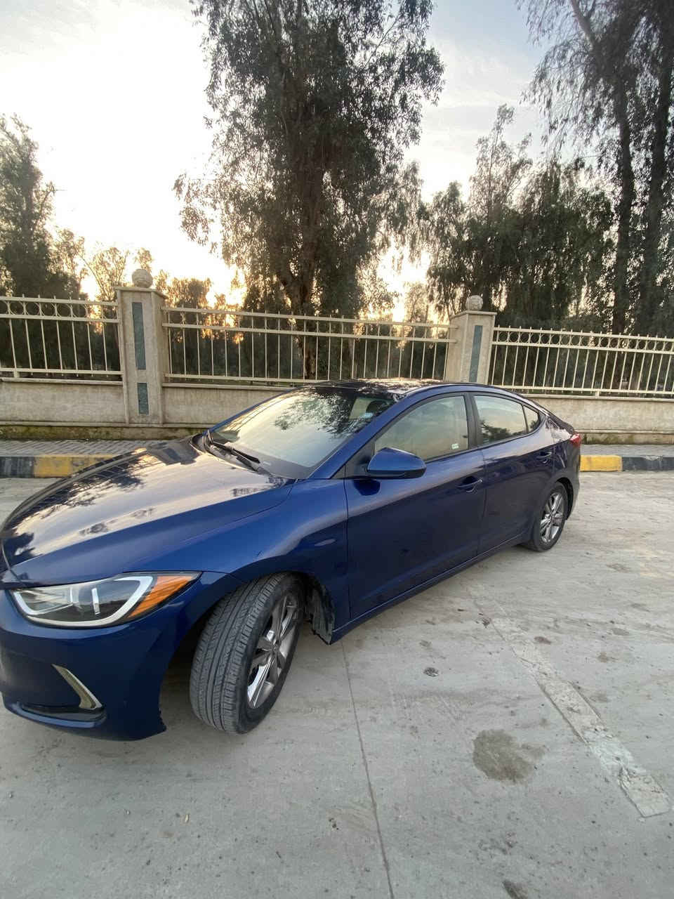 السلام عليكم .. 

النترا 2018 امريكي للبيع 
السيارة مرتبة ونصبتها حلوة 

- محرك 20 دوش المرغوب لاصرف ولانفخ 
- كير At

مواصفات نص فول 

-رادار بالمري
-شاشة كبيرة
-مانع انزلاق 
-تحكمات ستيرن جهتين 
-3 انضمة قيادة (ايكو ، نورمال ، سبورت) 

- ضررها بوند قطعة وحدة فقط بدون دواخل شرط 
-بيها طخة خفيفة بارد مخلي صورتها بالمنشور 
-كوبون بيها
   

للأتصال والاستفسار

***********
