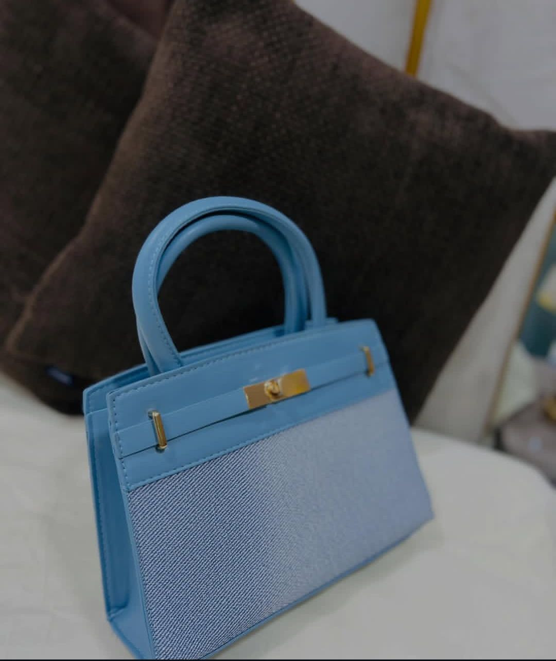 #الكوالتي 🤞
 
صارت بـ١٣ بسس
 توصيل للمركز الفين بسس
#للحجز خاص


**إذا كنت صاحب هذا الإعلان وتريد حذفه لأي سبب، رجاءا أرسل رسالة إلى الدعم الفني**