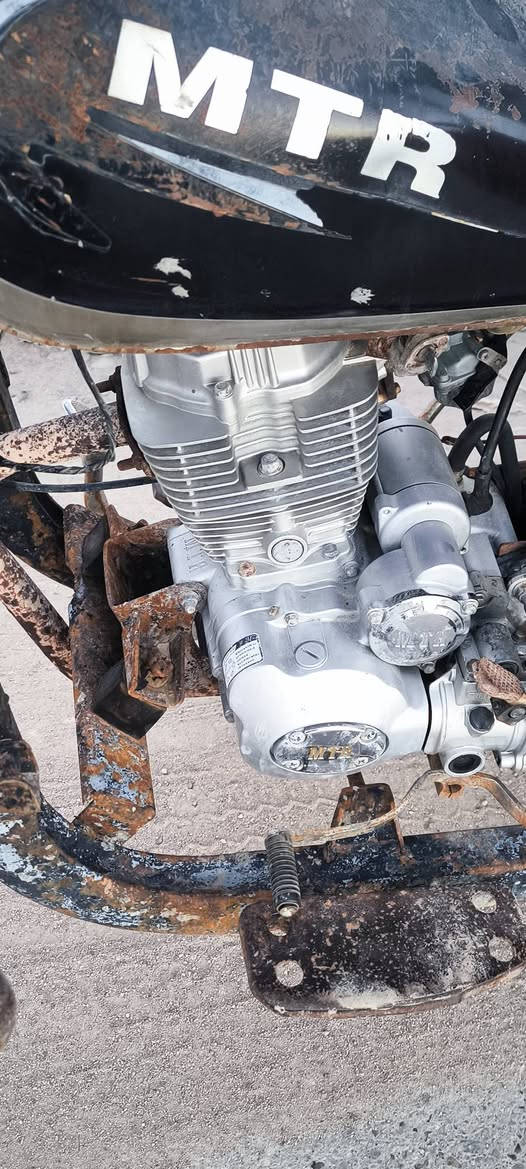 كلك كلك للبيع ماعايزه شي مكينه جديده، تواير اكسن دبلات امامي كله نضيف شاصيه نضيف بيه لحيم بسيد بالضلع جوه الستيرن مو بالرگبه مناسبه وخير من الله تراي وين ما تريد السعر 650،،،،رقمي ***********
