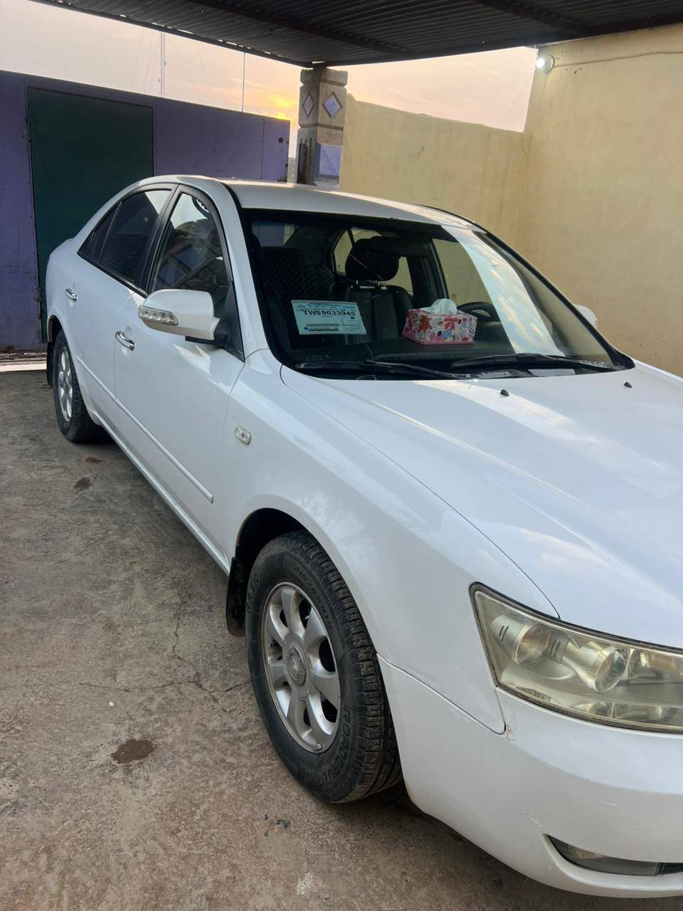 السلام عليكم 
سوناتا للبيع موديل ٢٠٠٩ 
وارد خليجي 
محرك ٢٠٠٠ 
صبغ  قطعتين 
بدون دواخل رقم دولي 
غرفتة نظيفة حيل 
سيارة جاهزة تراية وين متريد 
ماتحط علية كلشي اشغل وتمشي 
سيارة مبخونة صاحبة جيراني 
ابيع نقد واذا مقدمة زينة 
للإستفسار 
*********** واتساب 
***********
