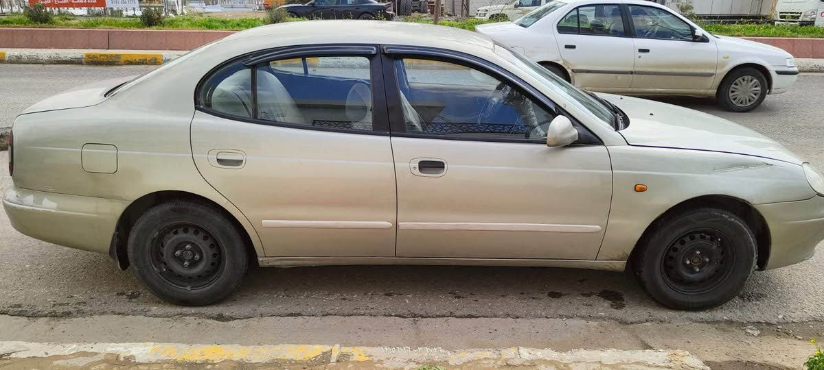سلام عليك دايو لكنزا موديل 1999 محرك 20 اوبل تبريد شغال كير عادي بشرط تخم تايرات جديد صدر امامي و خلفي حالة جيدة كهربائي شغال بدون خياس بي ضربة خفيف شبرين من جاملغ امامي سكن بطاقة بنزين وكالة شرط تحويل سنوية منتهية سعر 42 مجال بسيط خابر على هذا الرقم ( *********** ) كركوك, العراق
