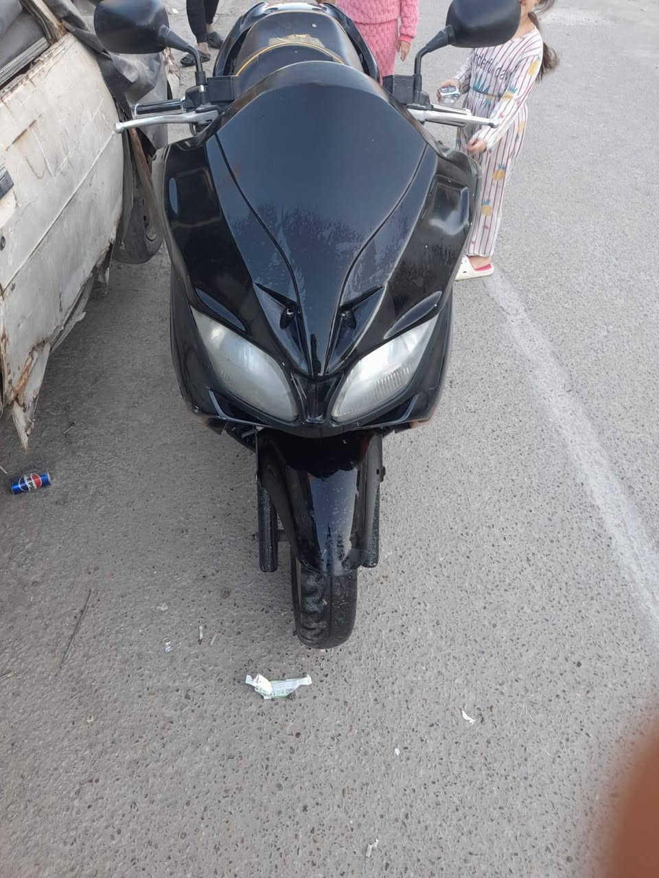 السلام عليكم شباب دراجه فورزة 0/8
الدراجة فورزة  للبيع ابلادية دراجه تخبل شلعة و معدل اتخبل كهربائيات كلة شغالة مكينة ابلادية ما مفتوحة دراجه خير من الله نضيفه جدا بس الفيتبم من يحمة يخربط 
و نقص ترايش بس الدراجة اتخبل احلى من الصور بهواي 

السعر 550 . . ..( بيها مجال للطيبين) 
الرقم  ***********    خابرني و تدلل
