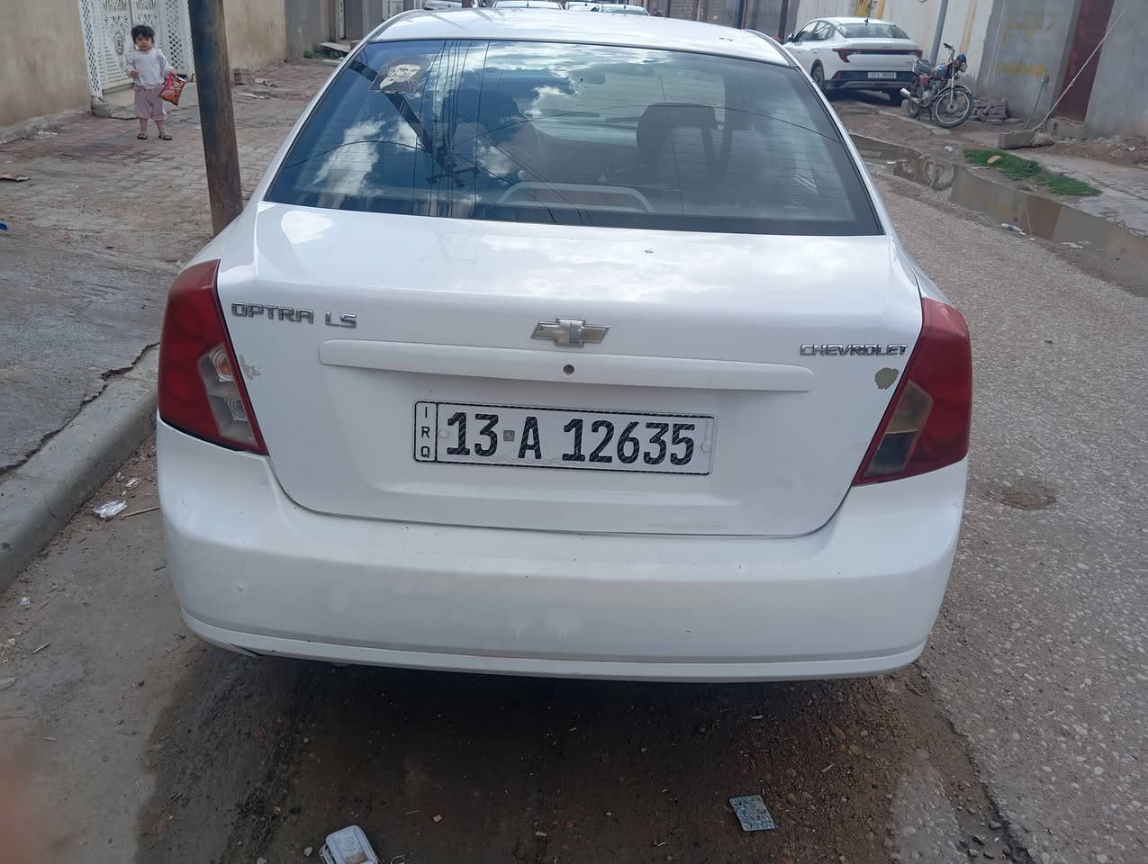 وبتره البيع ٢٠١١ بيه بجم لا دعمه خلفيه ولا كلبه بيع كوم حديد مستعجل عله بيعته ***********/***********
