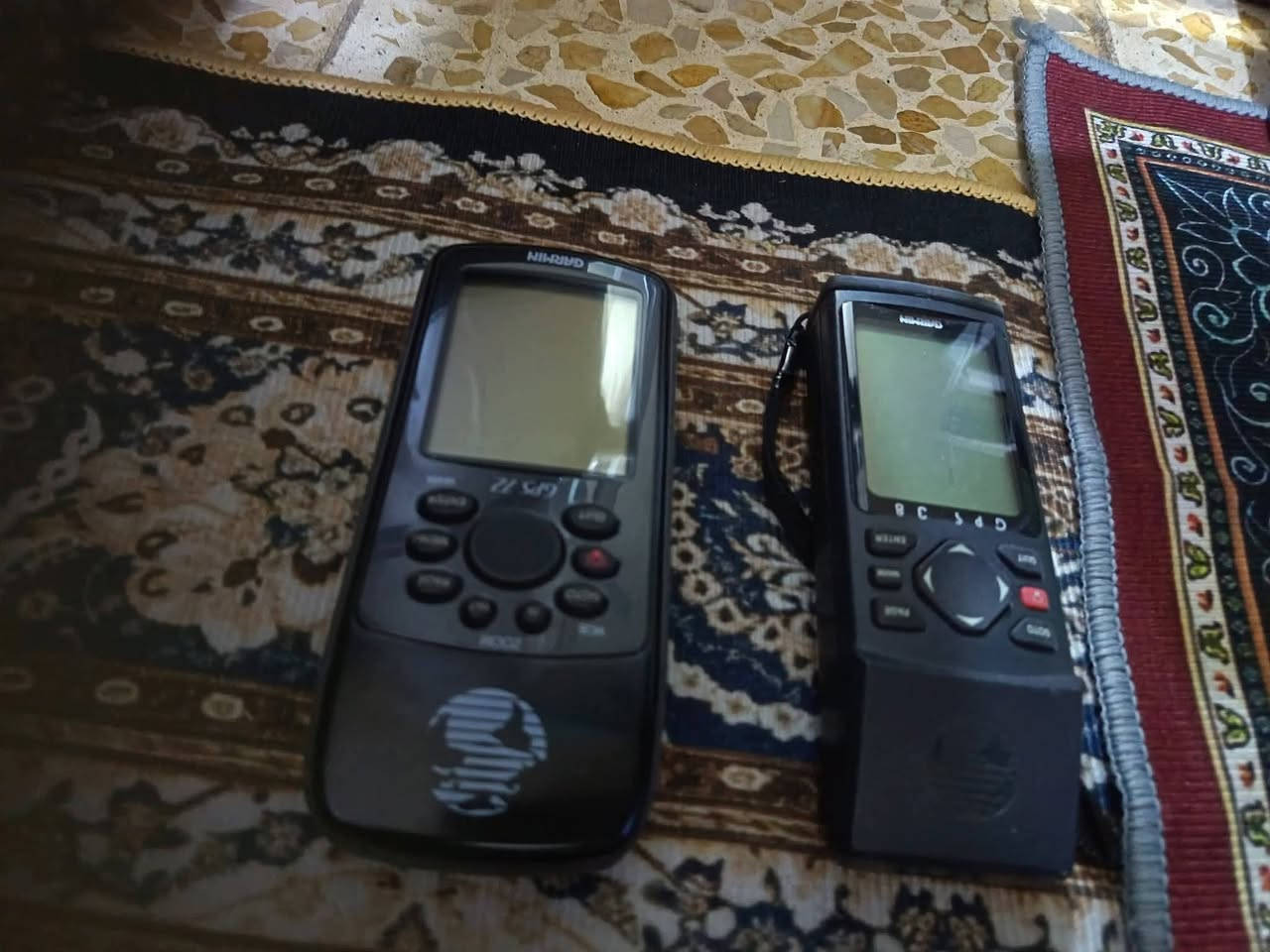 اجهزت جي بي اس كارمن ألماني عربي للبيع الاتصال على الرقم ***********
