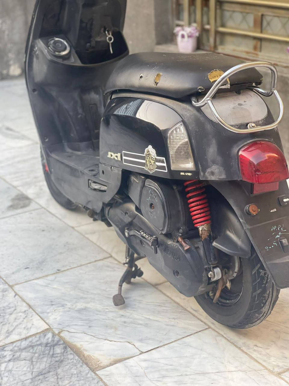 بوليس 50 بلادي ختم واحد دراجه فول نهضه ومشي ما تنكض سلف هندر كهربائيات كله شغال من الطول لطول شرط الفحص بس ولفات يكلك غير ولفات اخذها بلاش شراي تعال خاص وبخدمتك


**إذا كنت صاحب هذا الإعلان وتريد حذفه لأي سبب، رجاءا أرسل رسالة إلى الدعم الفني**