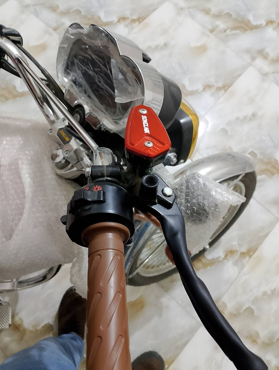 للبيع دراجة تايكر سونلك 2026 اوراق استنساخ بعدها ع السحك ماشية 19كيلو زيرو الدراجة مكفولة من التاير للتاير 
اي استفسار خاص متواجد واتساب ***********
