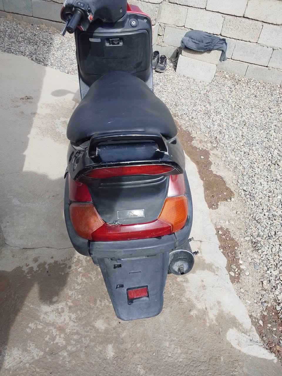 سلام عليكم دراجة فراشة لبيع دراجة نضيفة محرك بلاد شرط لفحص لشراي يتصل هلا هاذة الرقم ***********
