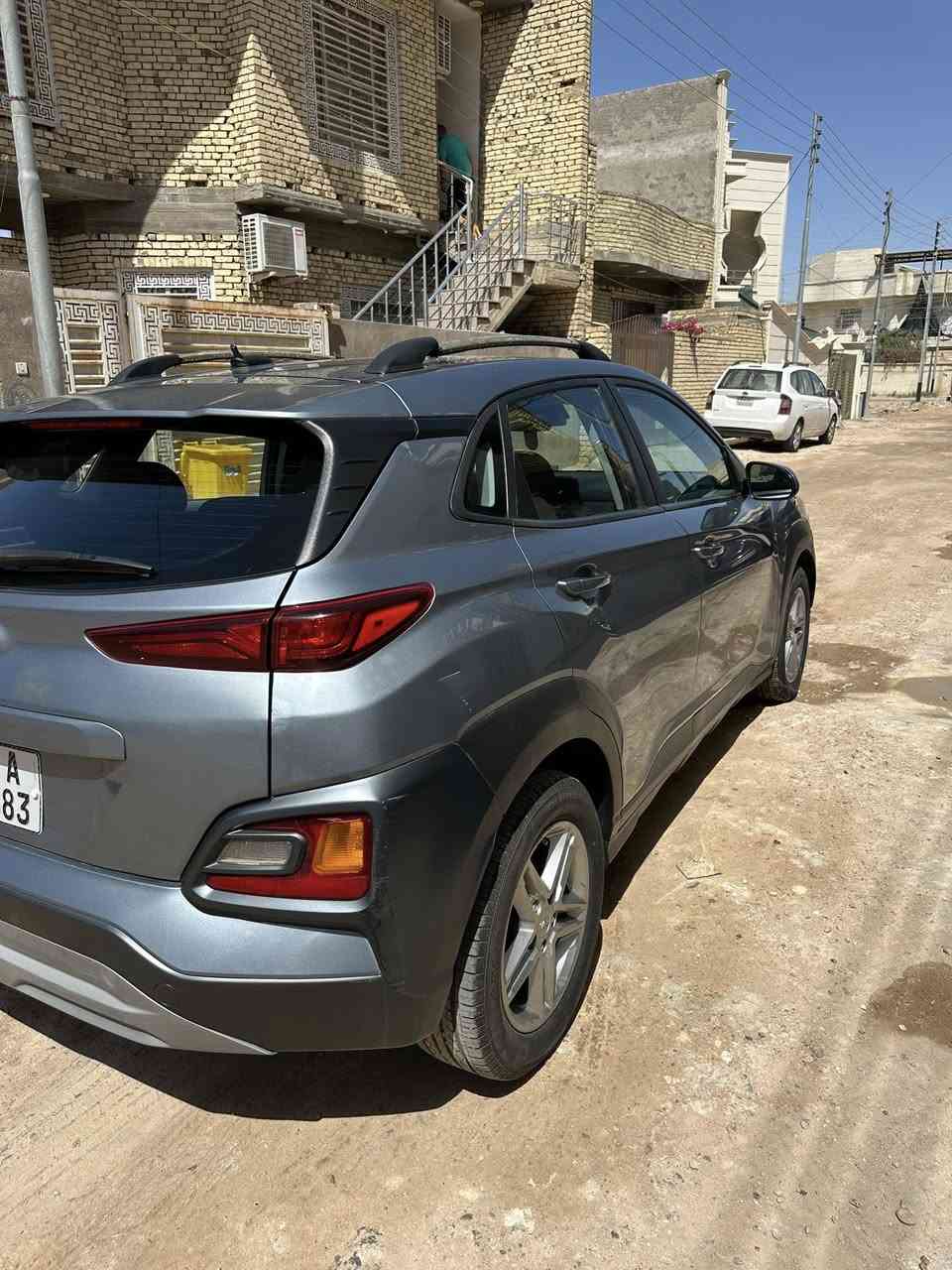 السلام عليكم عندي سياره هونداي كونا ٢٠٢١وارد أمريكي ماشيه ٤٠ الف كيلومتر السياره مابيه اي نقص راد ر جانبي ٦كير  كير سبورت ويل فراشه اشاير بل مري فور هوايه بيه مواصفات بشرط كير ومكينه مكفولات العنوان السياره ميسان العماره  استفسار بخصوص التفاصيل ***********
