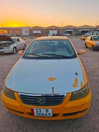 (مكلف بنشر)سياره ليفان موديل ٢٠١١ سياره كامله مكمله فقط كم خياس بيه ما...