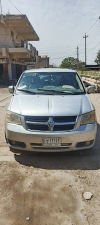 دوج كرفان 2008 محرك 3800 رقم بغداد باسمي تبريد شغال سيارة جاهزه خير من...